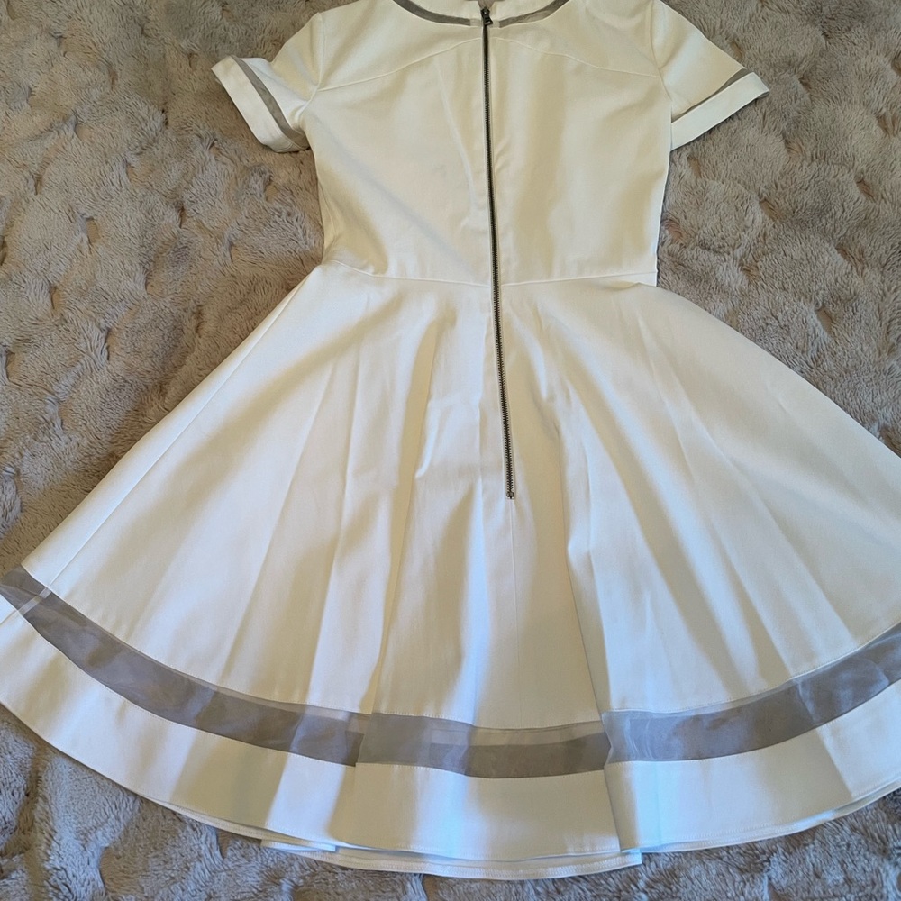 Alice + Olivia white dress size 2 - Picture 2 of 4
